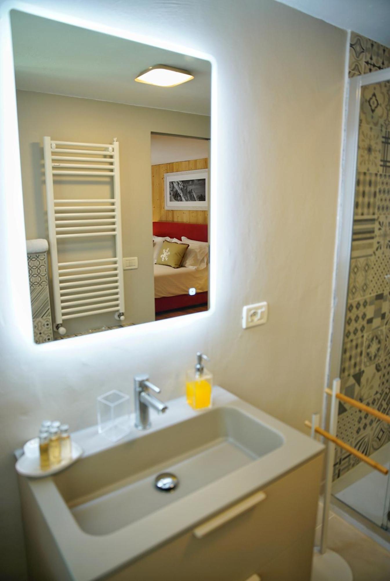 Lo Chalet Bed and Breakfast Pontboset Esterno foto